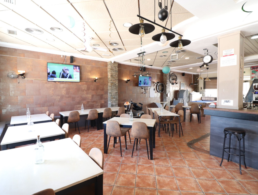 Revente - Commercial (bail) - Formentera del Segura - Formentera - Village