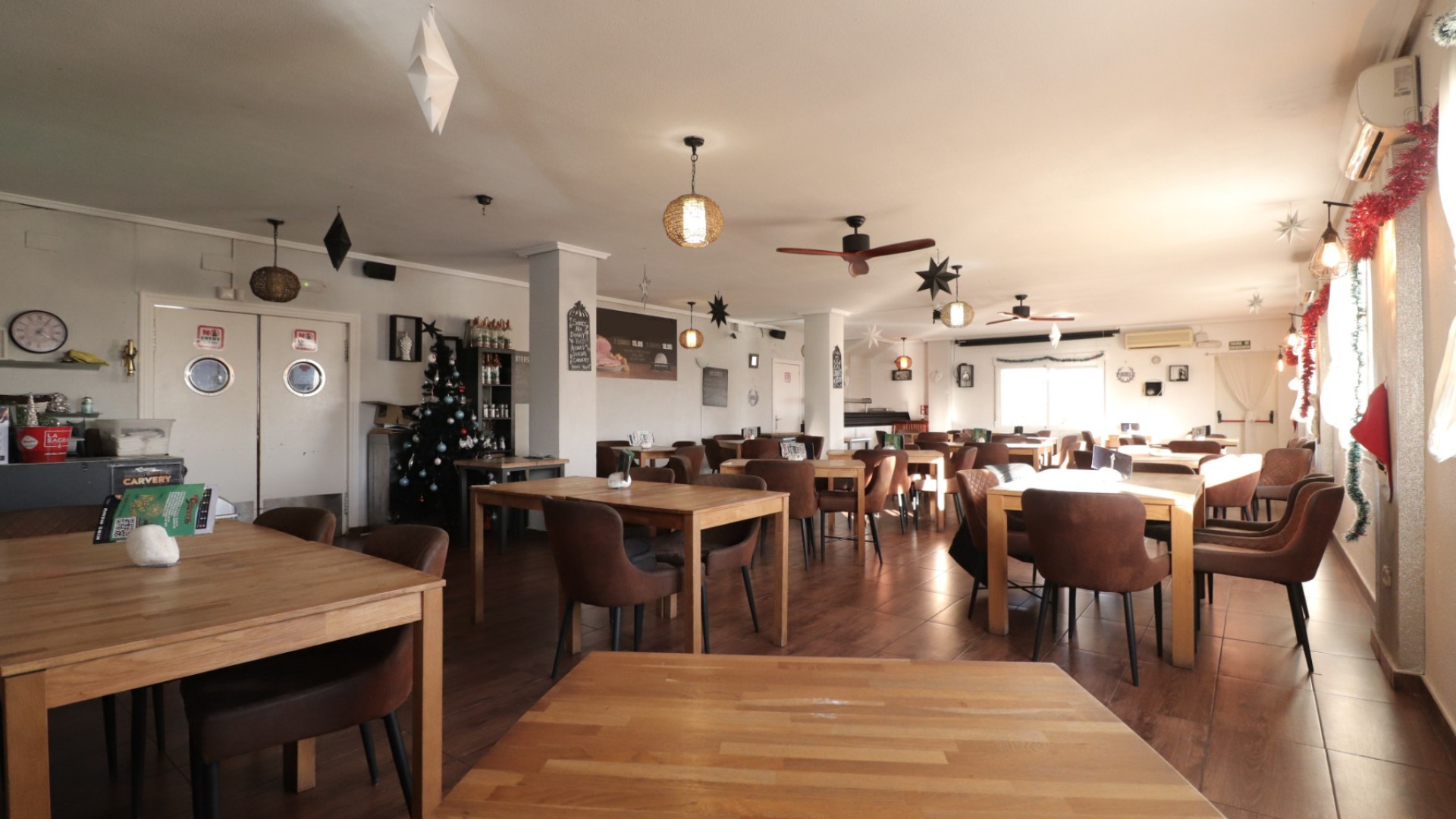 Revente - Commercial - Ciudad Quesada - Doña Pepa