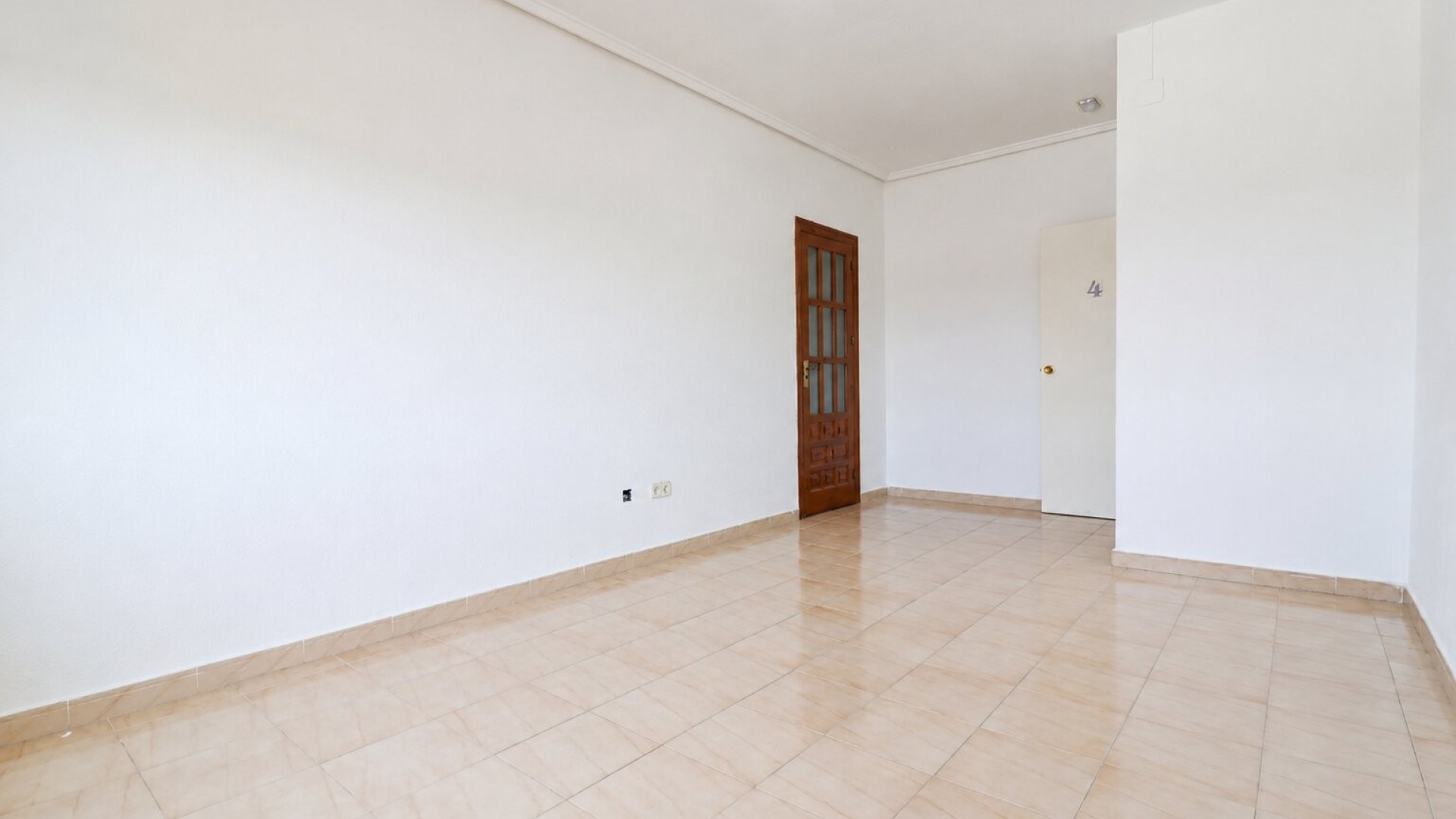 Revente - Commercial - Ciudad Quesada - Doña Pepa
