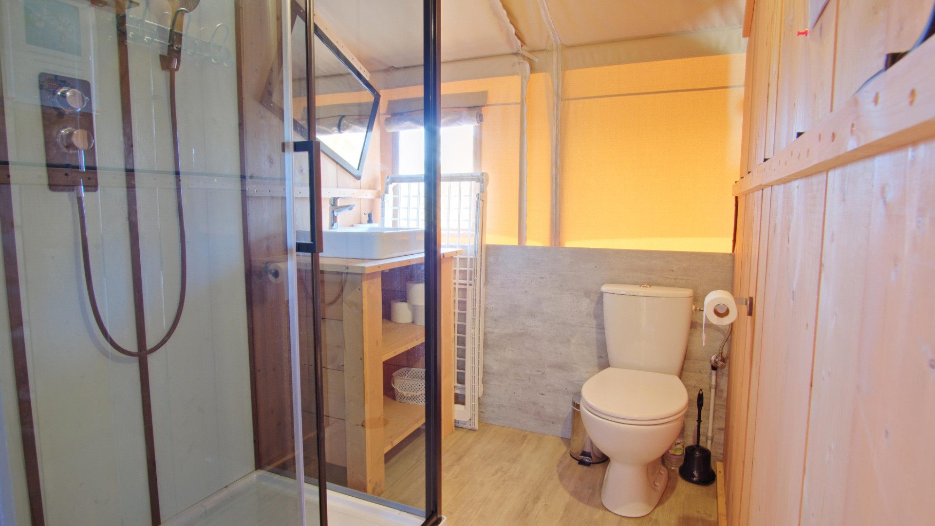 Revente - Commercial - Dolores - Dolores - Country