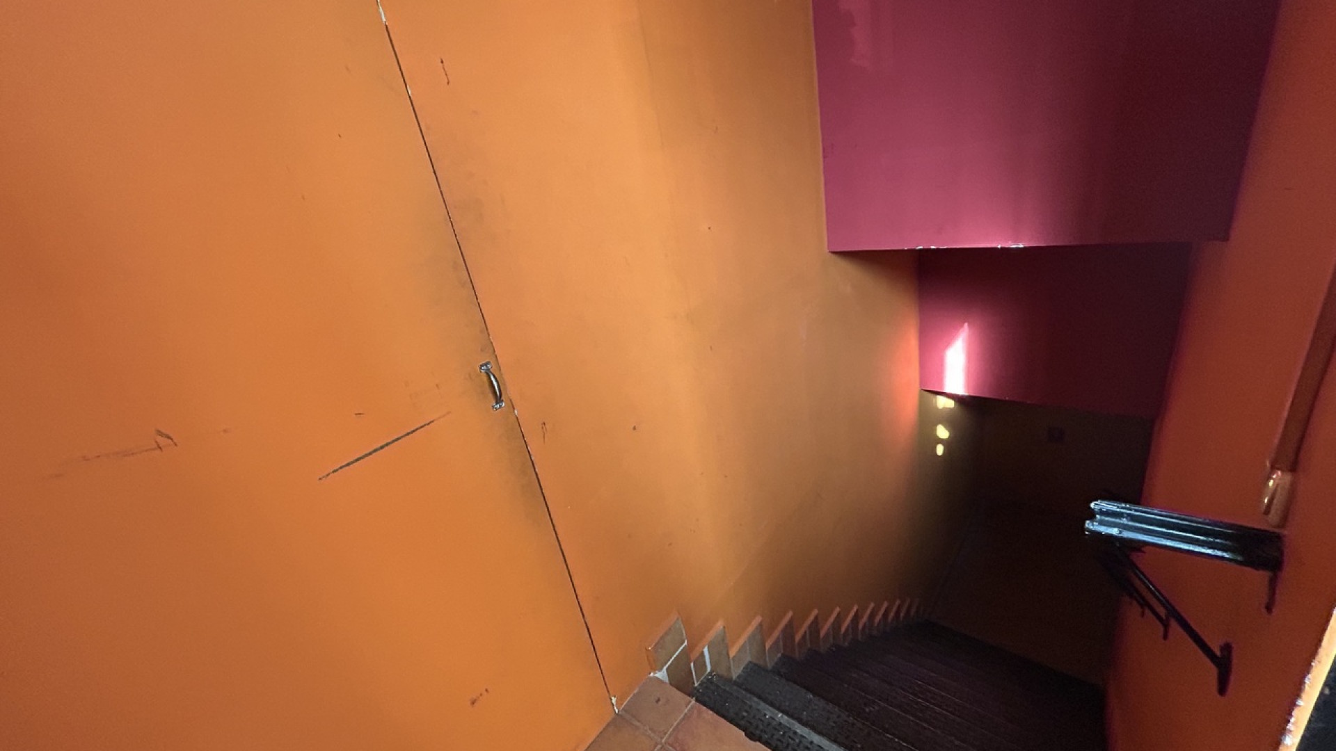 Revente - Commercial - Villamartin