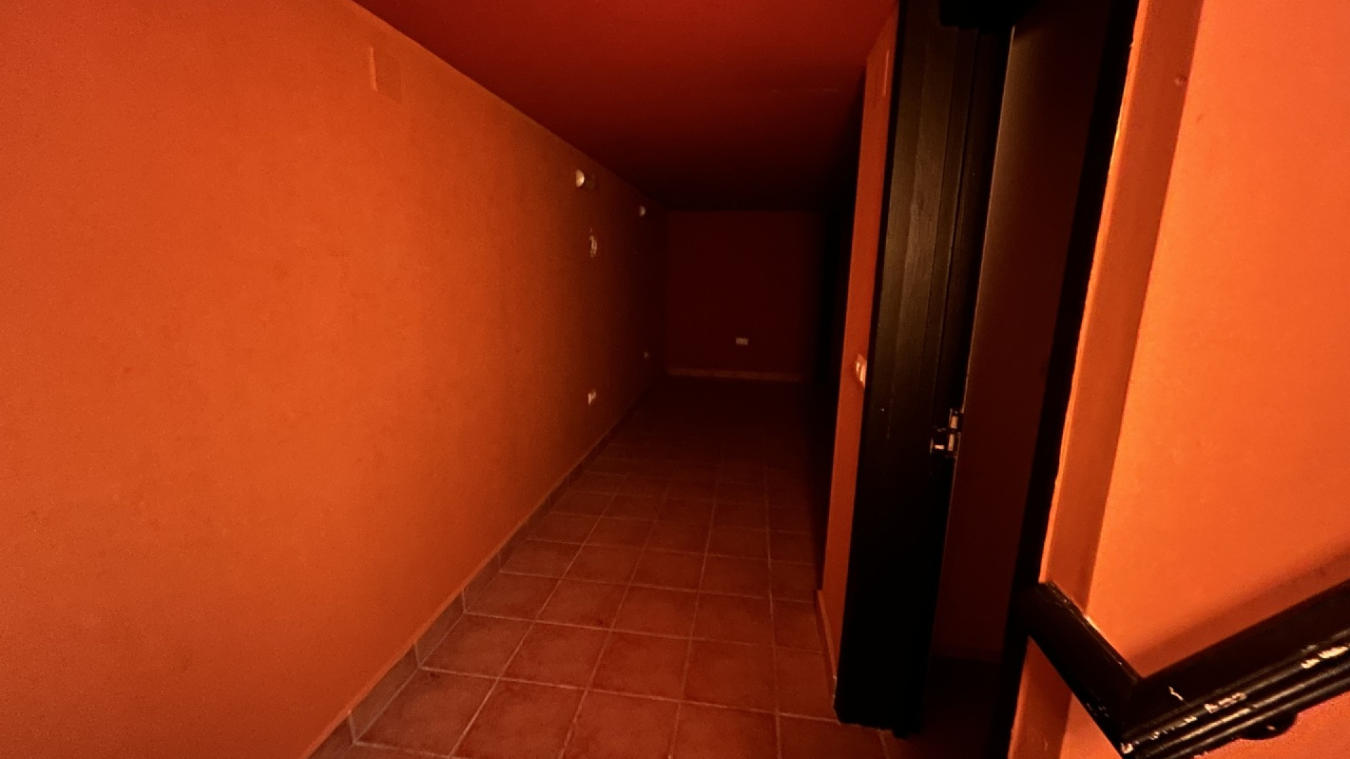 Revente - Commercial - Villamartin