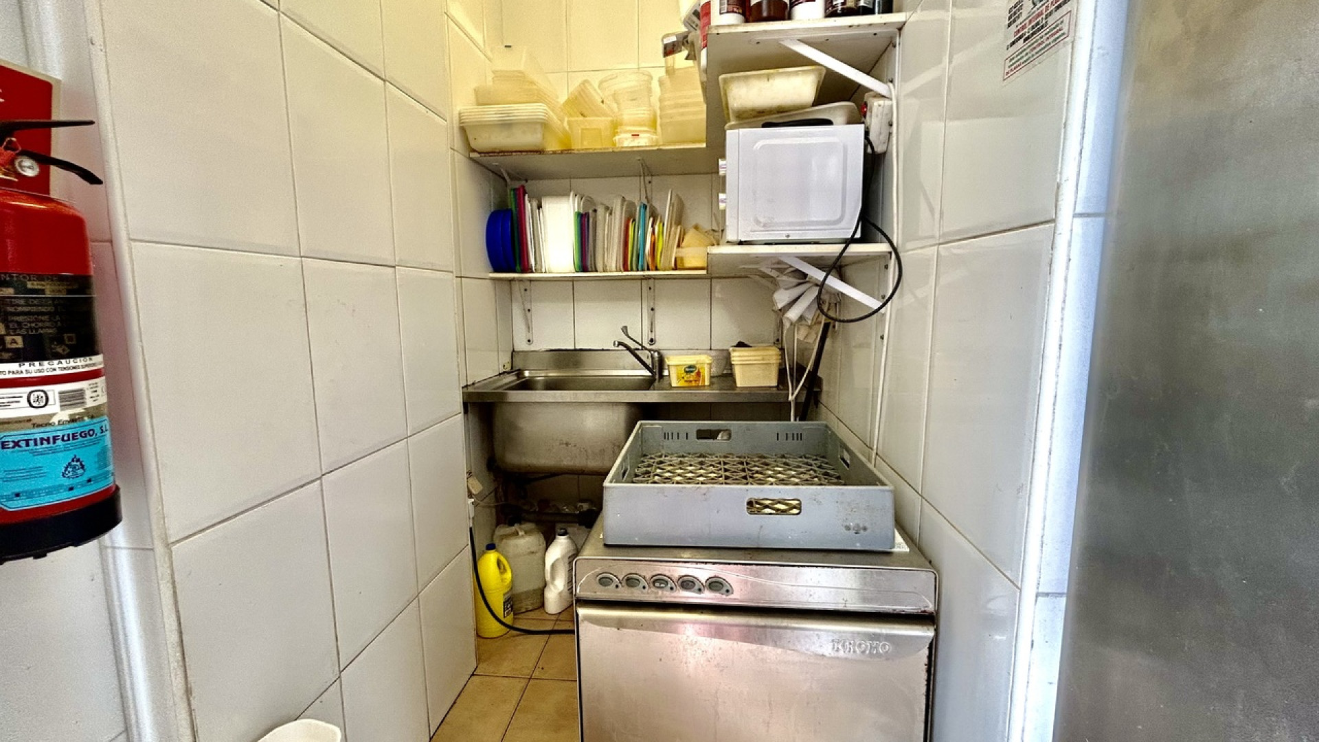 Revente - Commercial - Villamartin