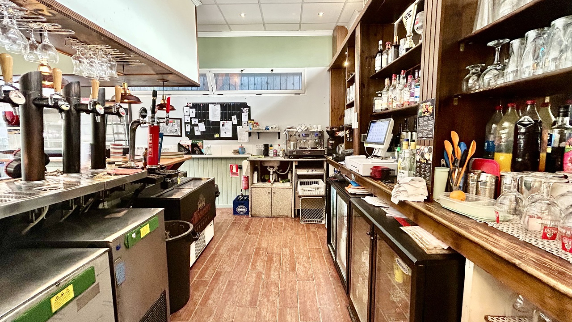 Revente - Commercial - Villamartin