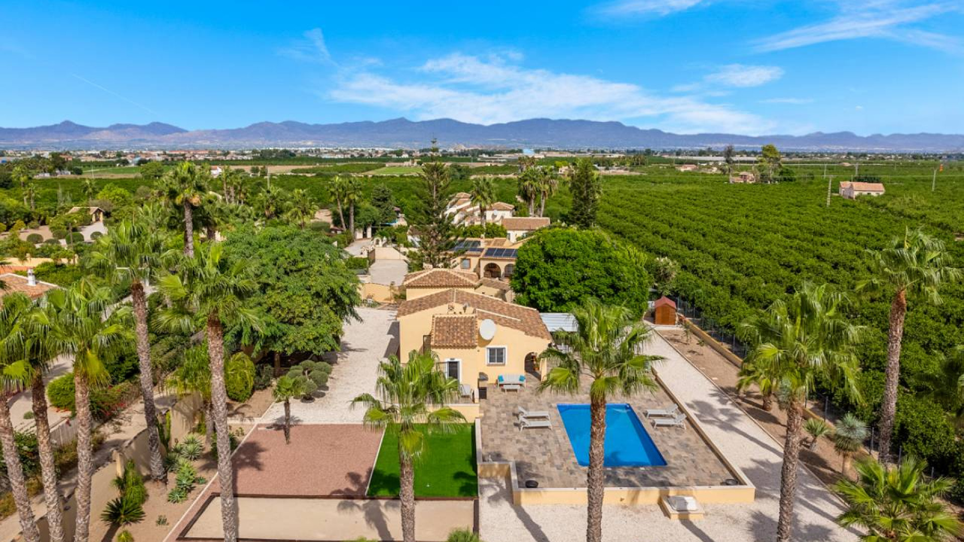 Revente - Country Property - Rafal