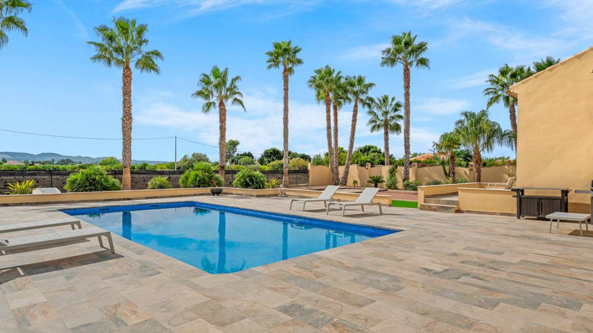 Revente - Country Property - Rafal