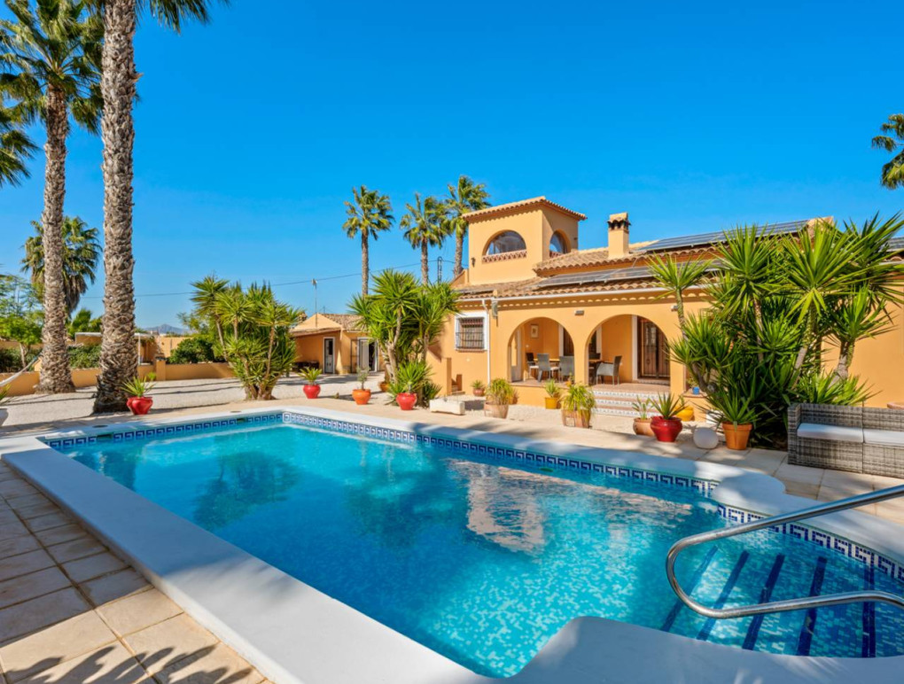 Revente - Country Property - Rafal