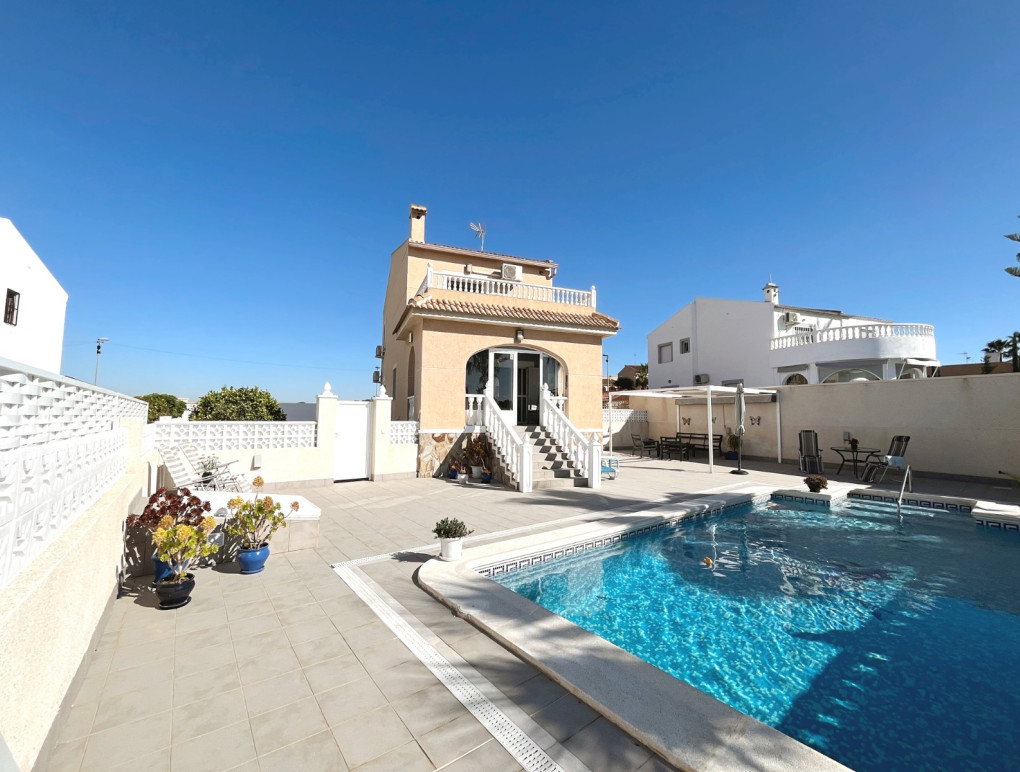 Revente - Detached Villa - Benijófar - Monte Azul