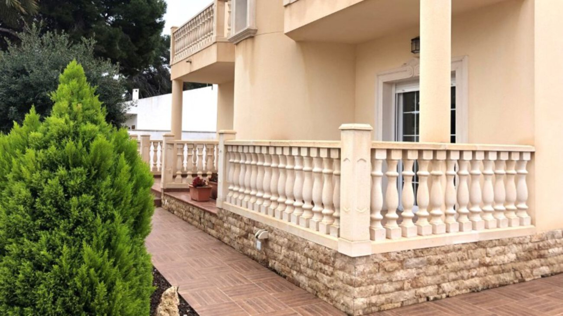 Revente - Detached Villa - Cabo Roig