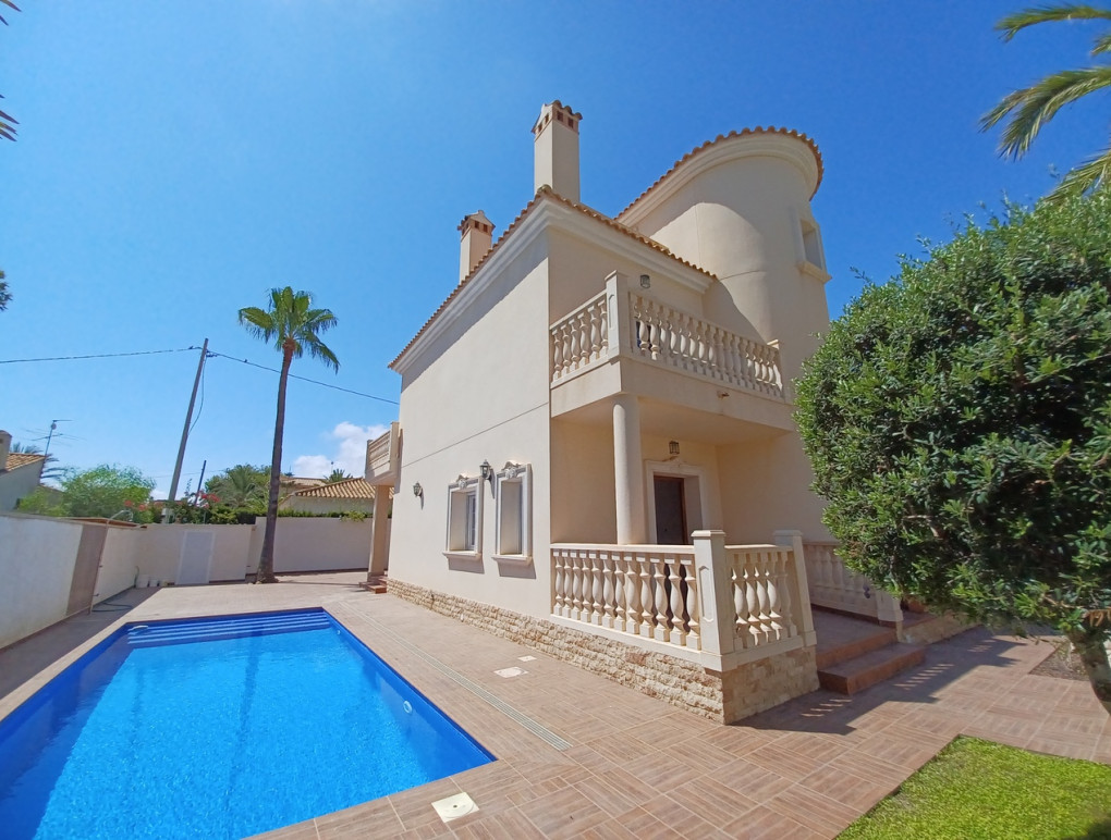 Revente - Detached Villa - Cabo Roig