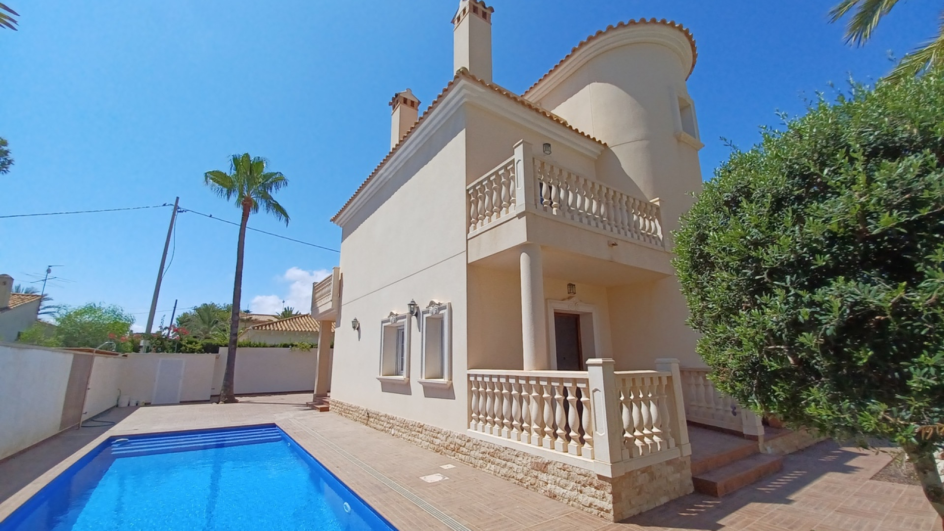 Revente - Detached Villa - Cabo Roig