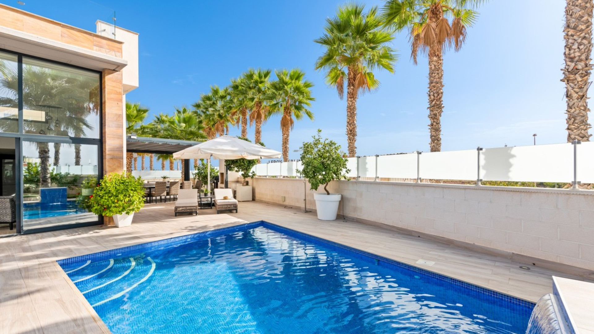 Revente - Detached Villa - Cabo Roig