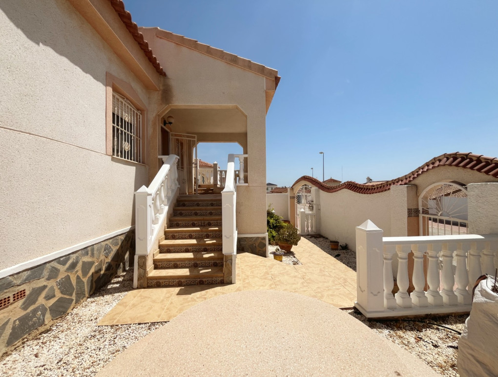 Revente - Detached Villa - Ciudad Quesada - Airstrip