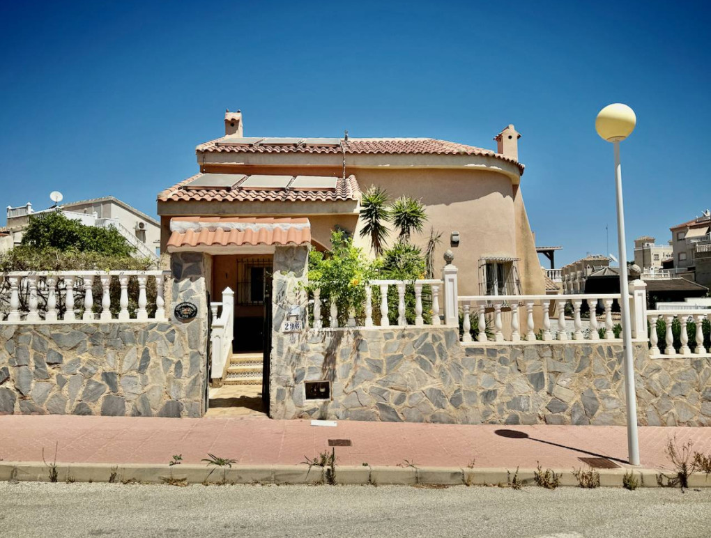 Revente - Detached Villa - Ciudad Quesada