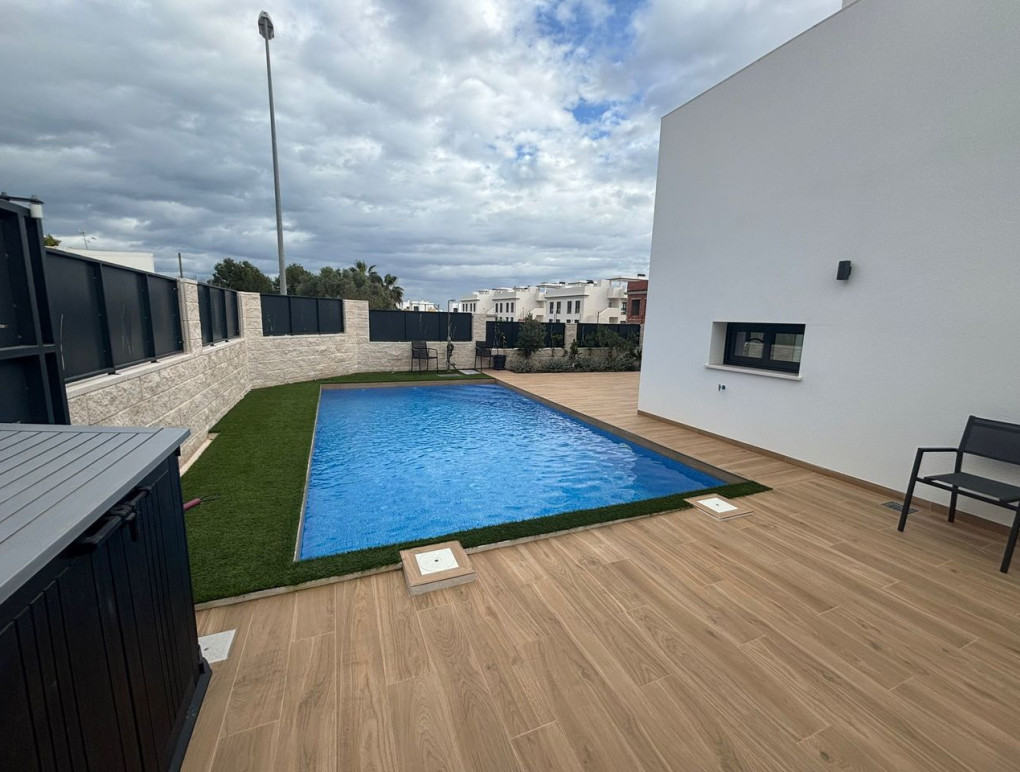 Revente - Detached Villa - Ciudad Quesada