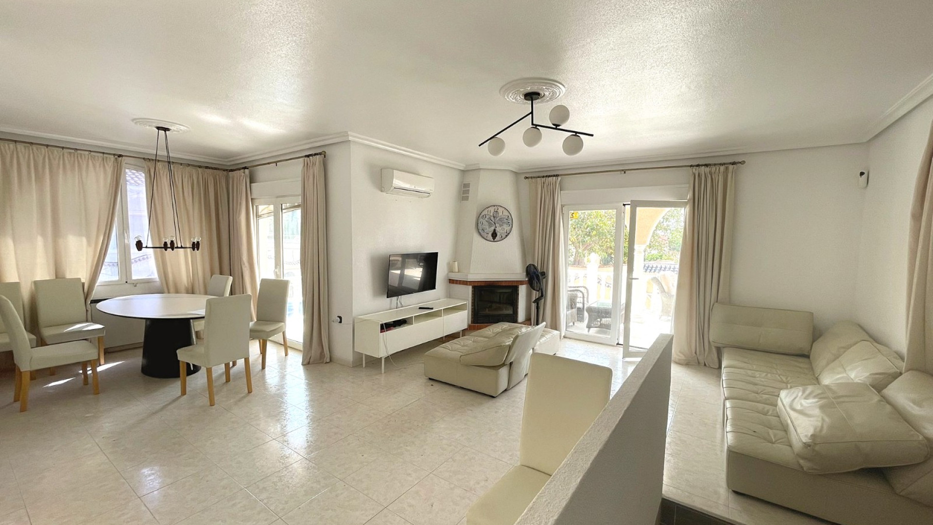 Revente - Detached Villa - Ciudad Quesada