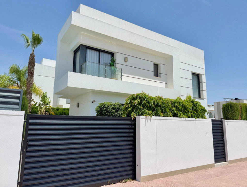 Revente - Detached Villa - Ciudad Quesada