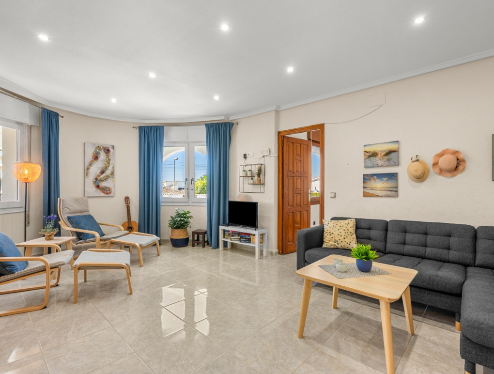 Revente - Detached Villa - Ciudad Quesada