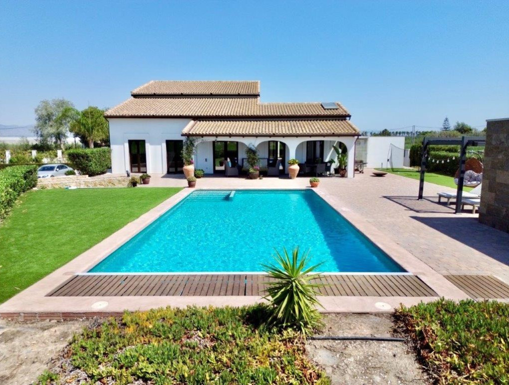 Revente - Detached Villa - Dolores