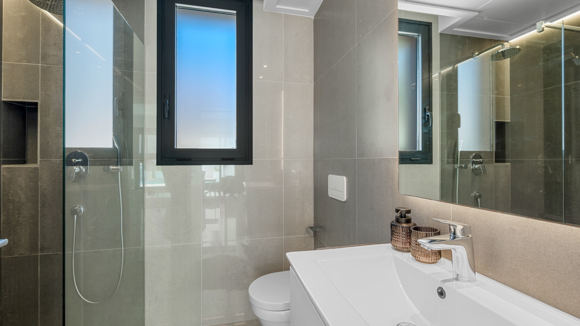 Revente - Detached Villa - Guardamar del Segura