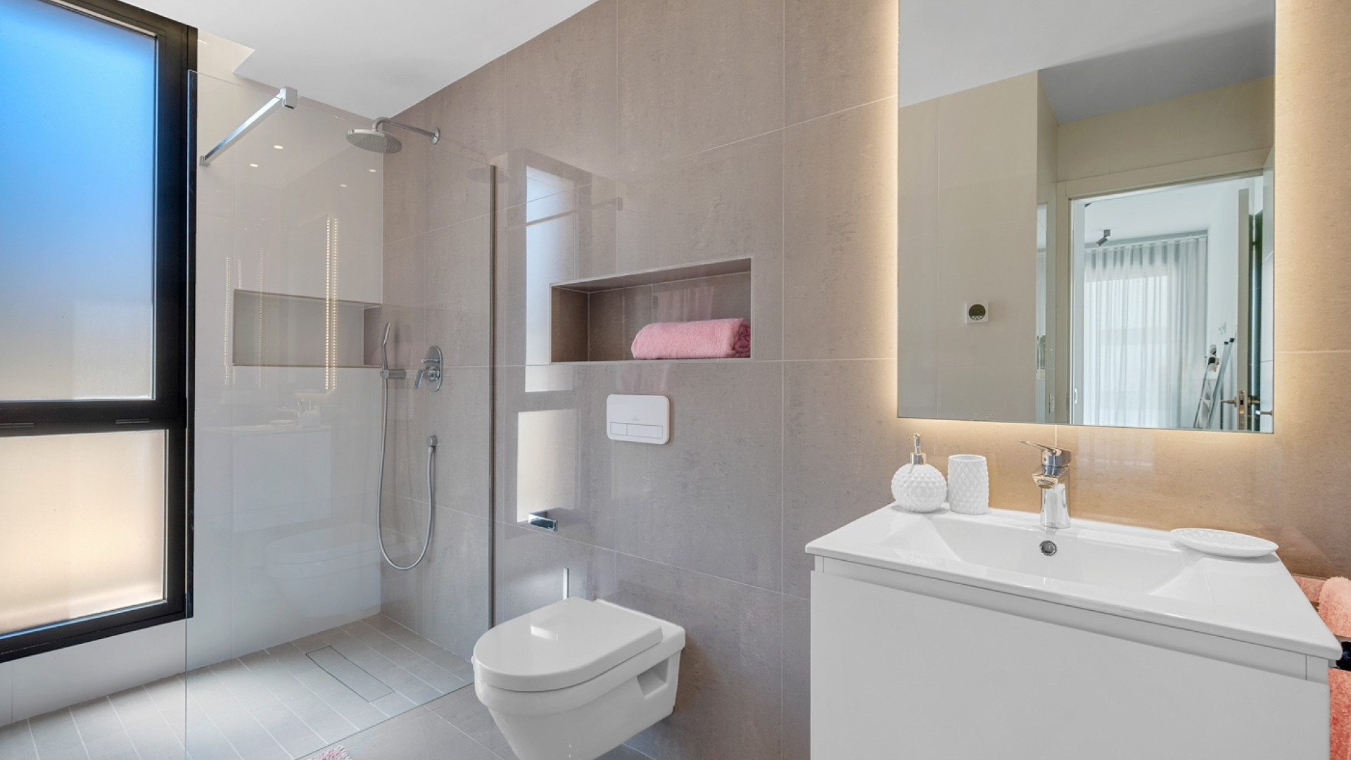 Revente - Detached Villa - Guardamar del Segura