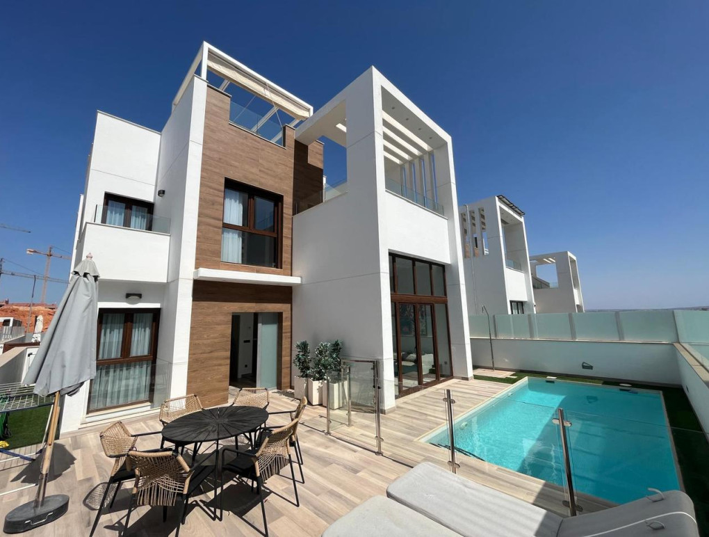 Revente - Detached Villa - Los Balcones, Torrevieja - Los Balcones