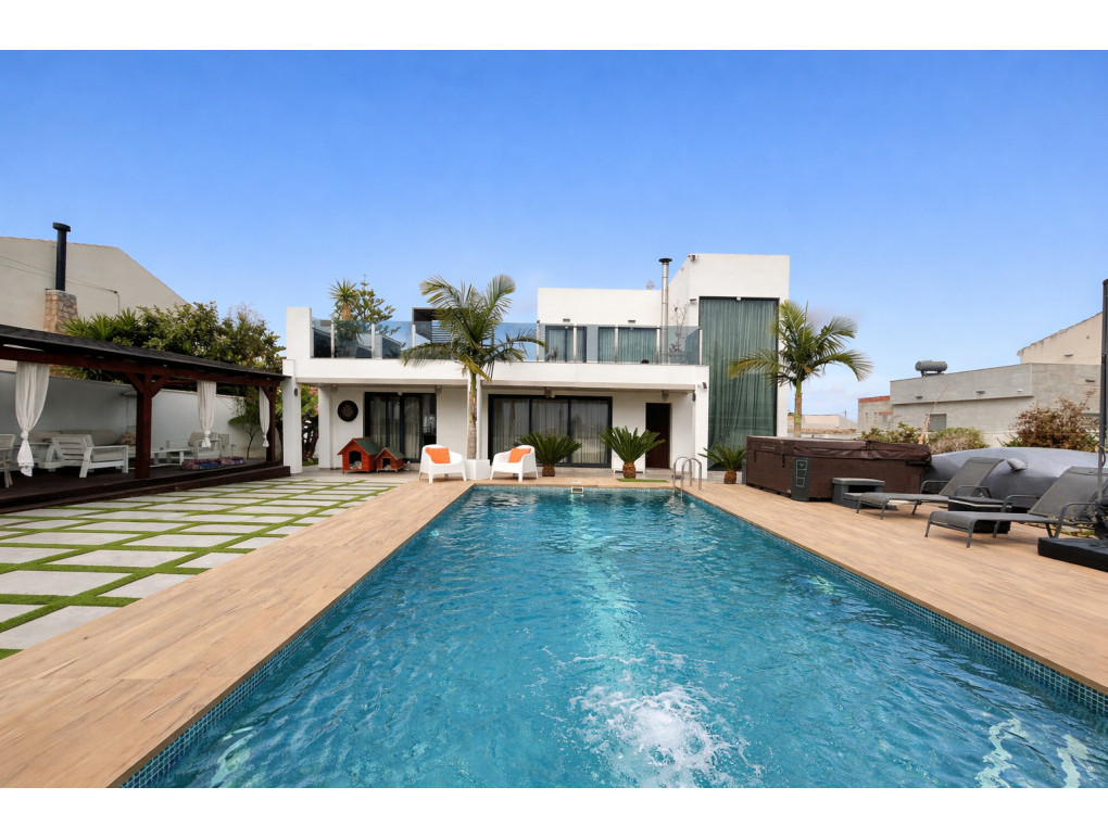 Revente - Detached Villa - Los Balcones, Torrevieja - Los Balcones