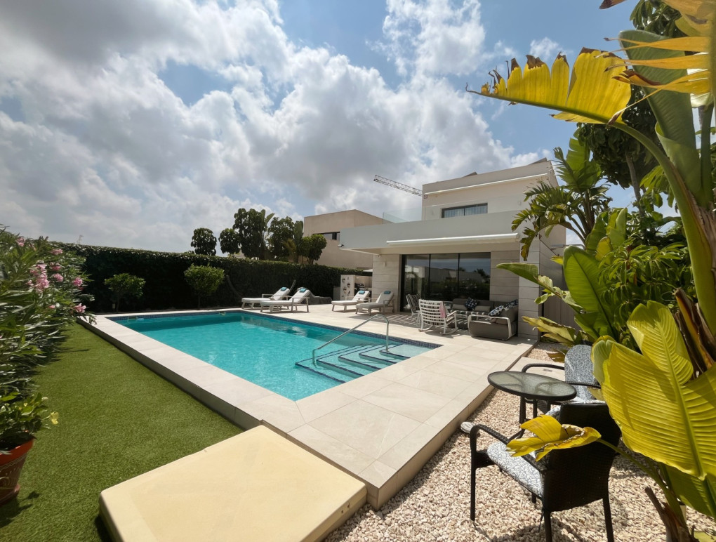Revente - Detached Villa - Los Montesinos - La Herrada