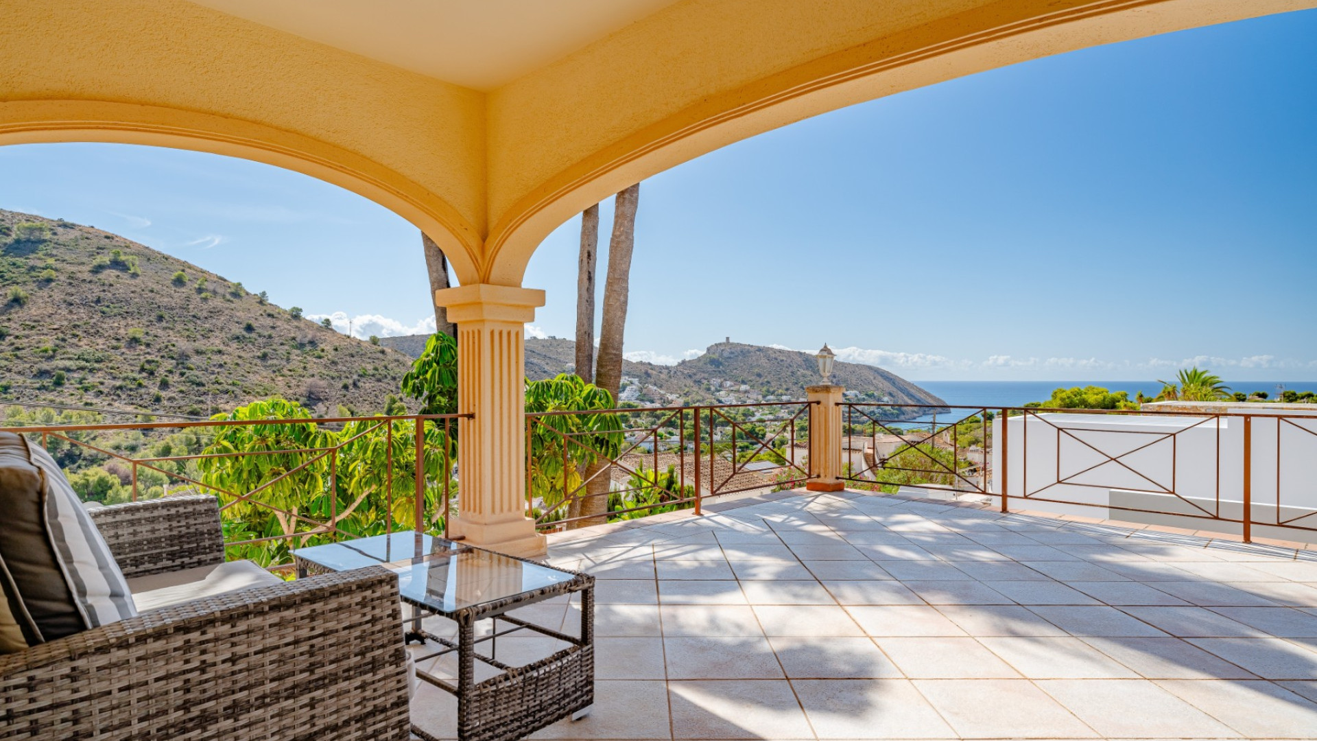Revente - Detached Villa - Moraira - La Arnella