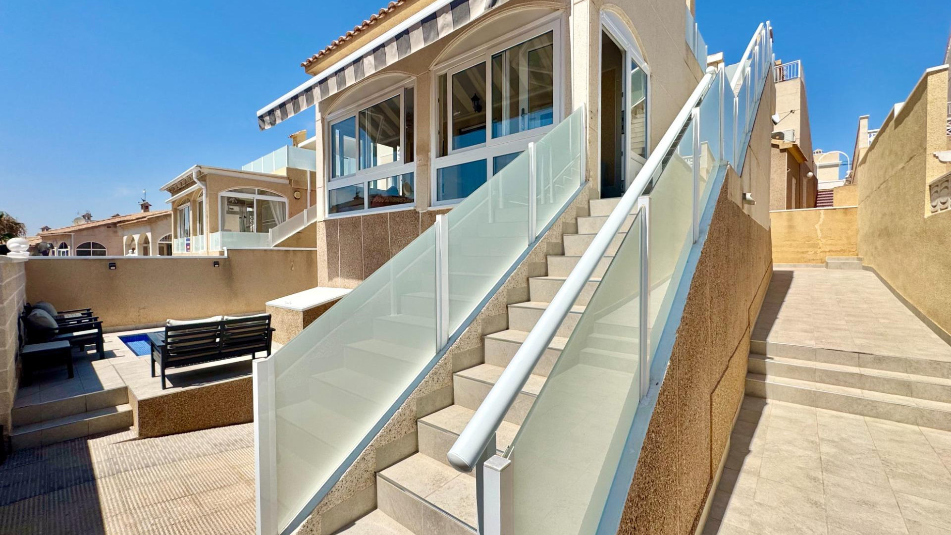 Revente - Detached Villa - Orihuela Costa - La Florida