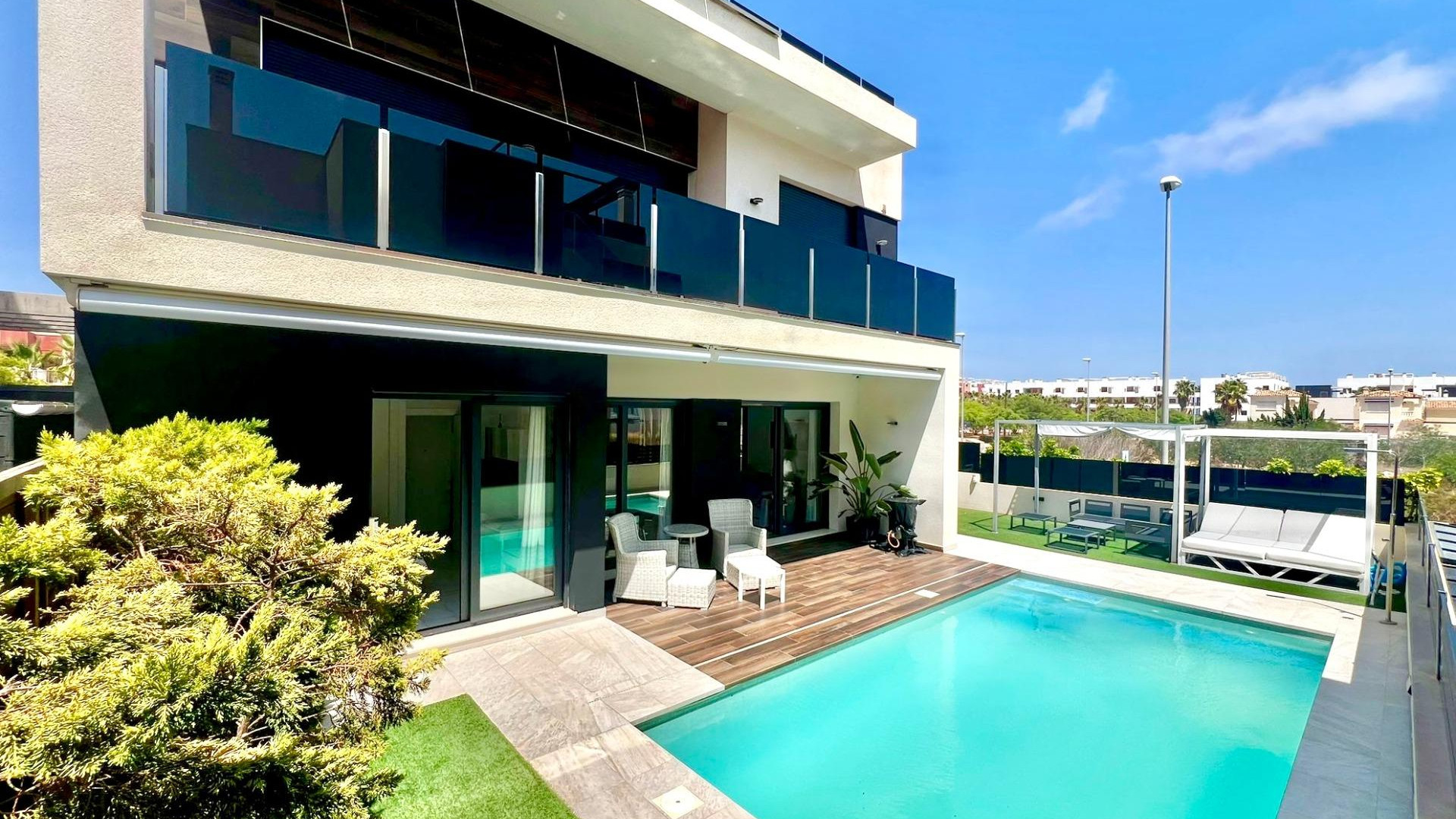 Revente - Detached Villa - Orihuela Costa - Lomas de Cabo Roig