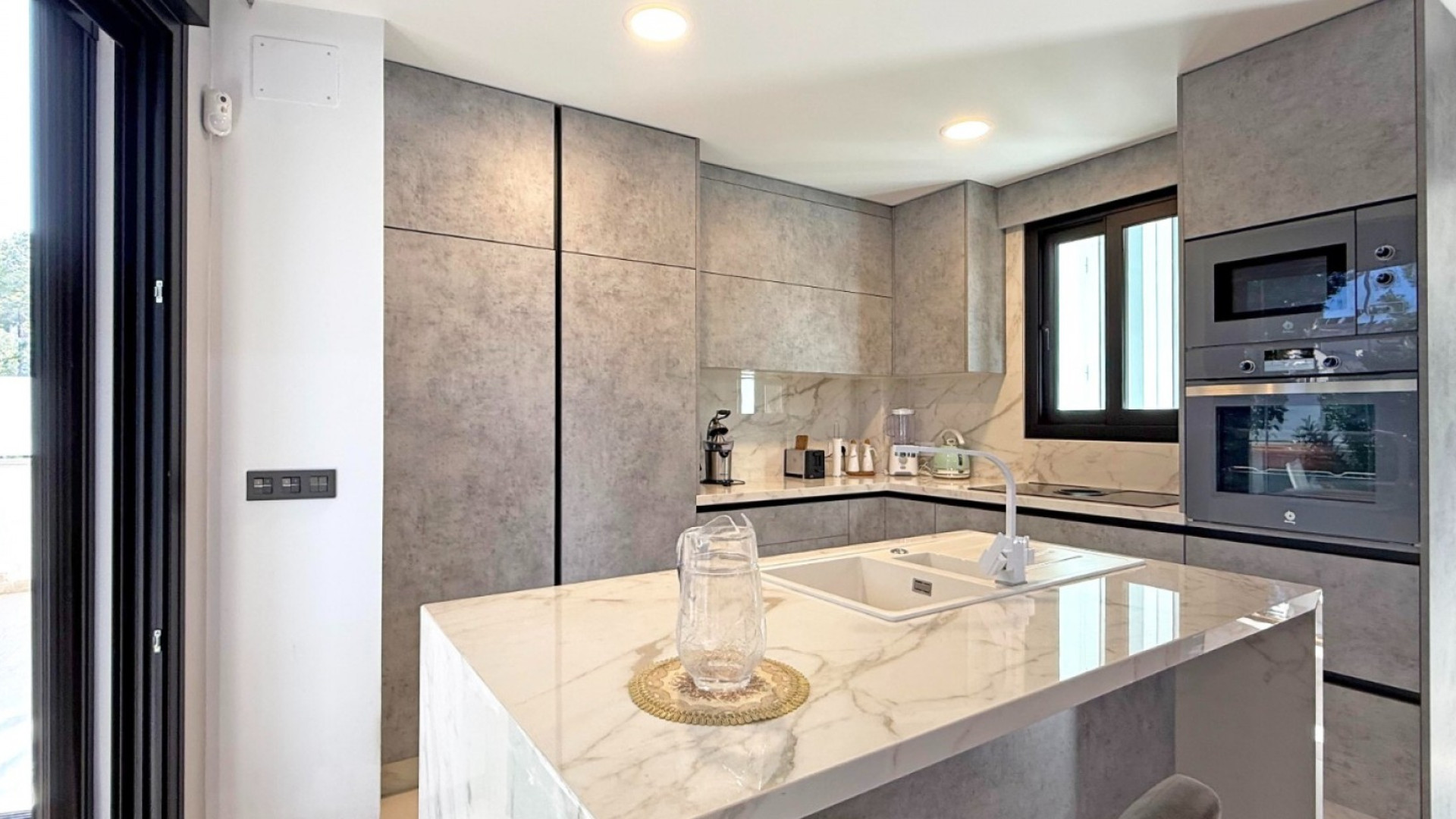 Revente - Detached Villa - Orihuela Costa - Villamartin