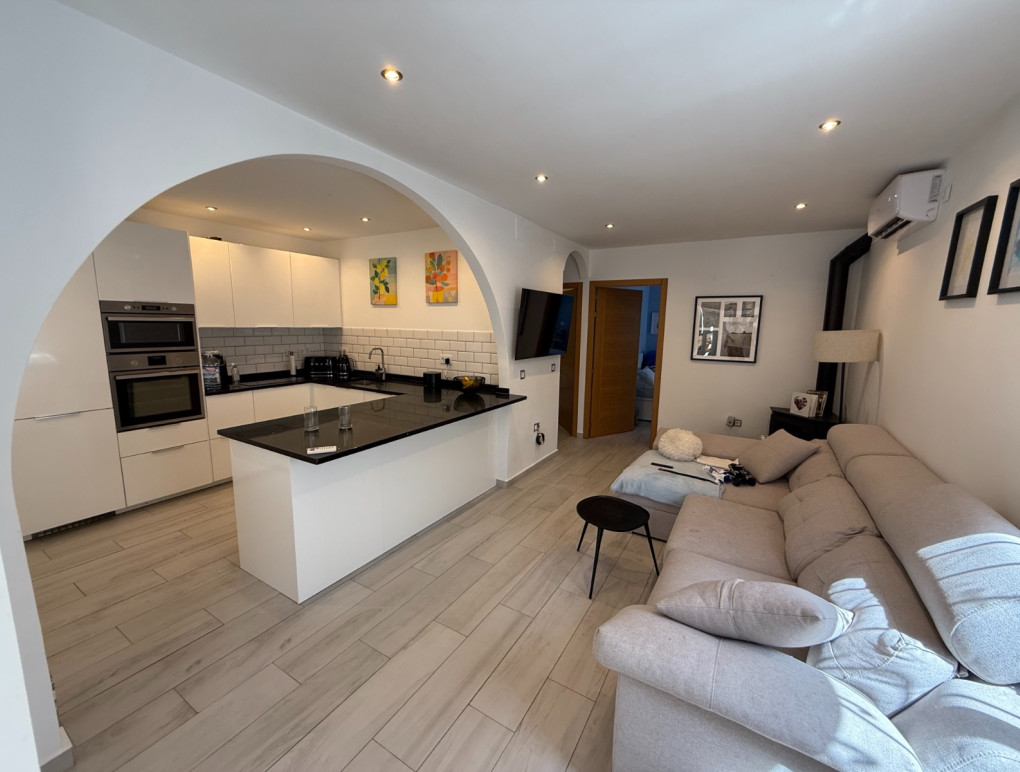 Revente - Detached Villa - Orihuela Costa - Villamartin