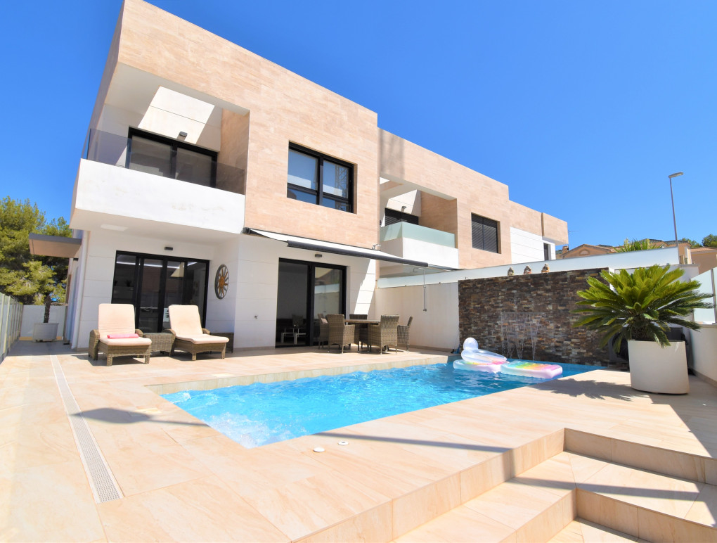 Revente - Detached Villa - Orihuela Costa - Villamartin