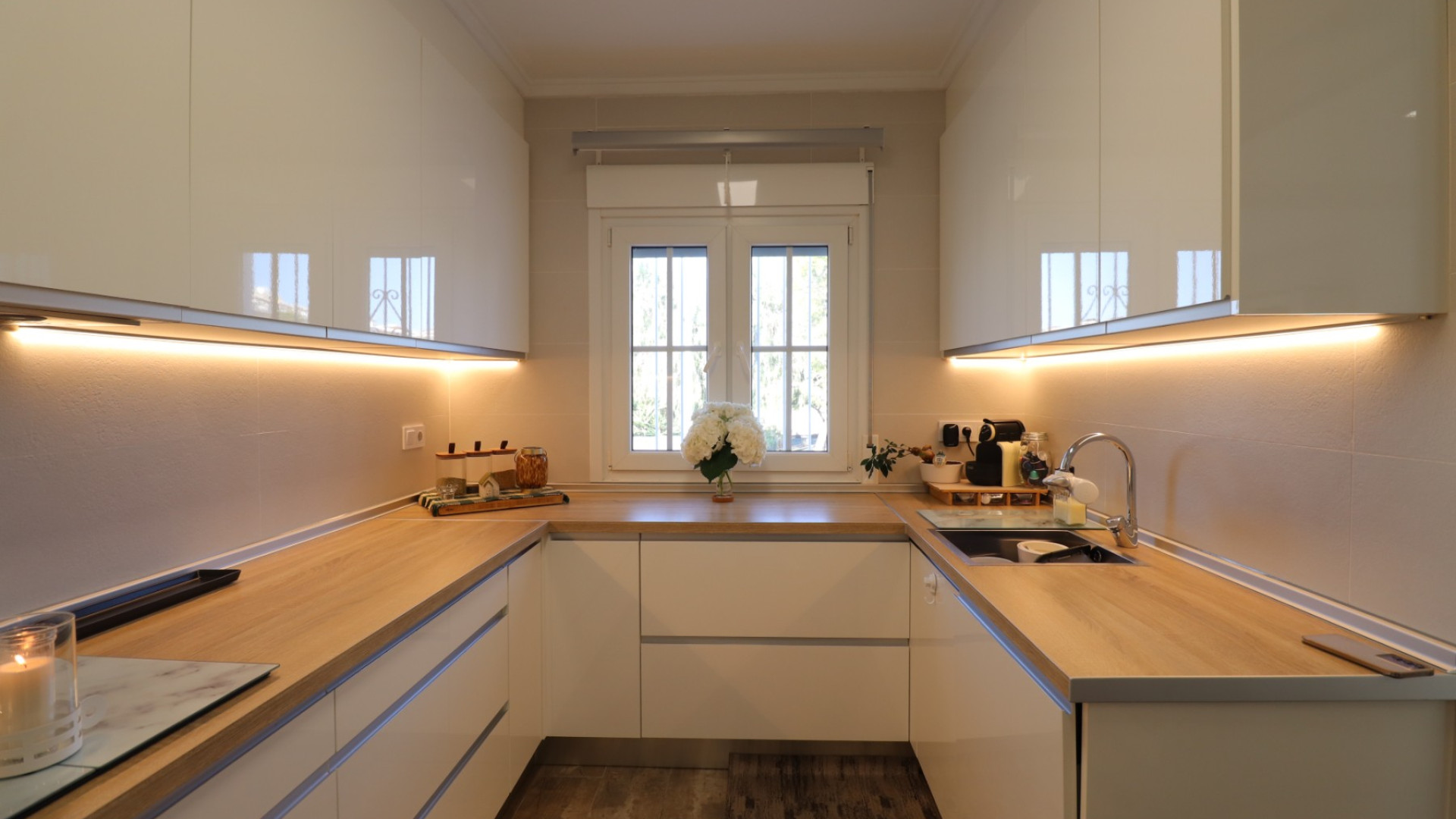 Revente - Detached Villa - Orihuela Costa - Villamartin