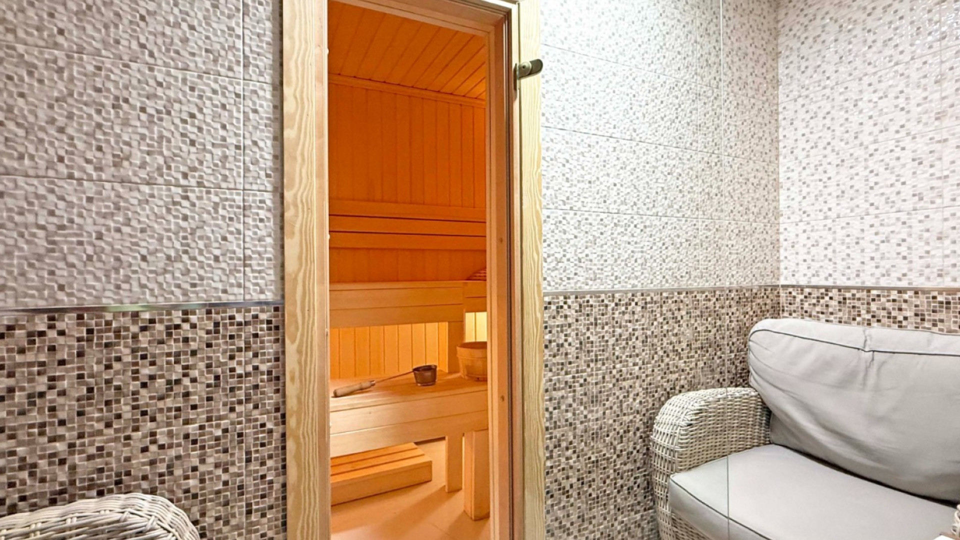 Revente - Detached Villa - Orihuela Costa - Villamartin