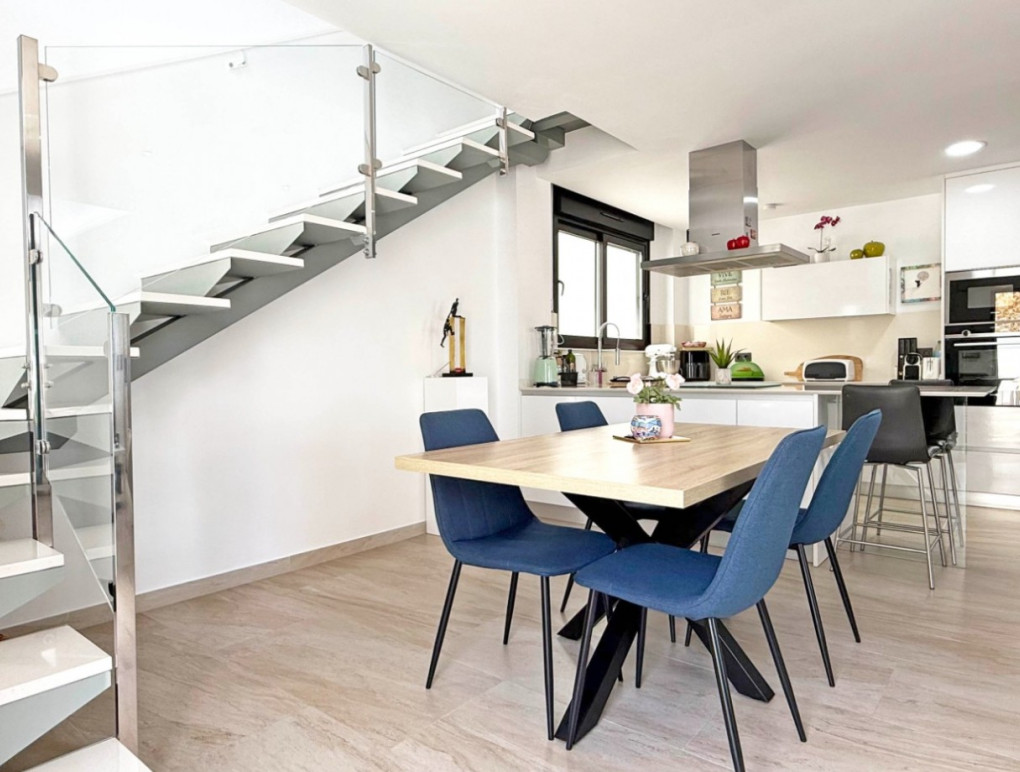 Revente - Detached Villa - Orihuela Costa - Villamartin