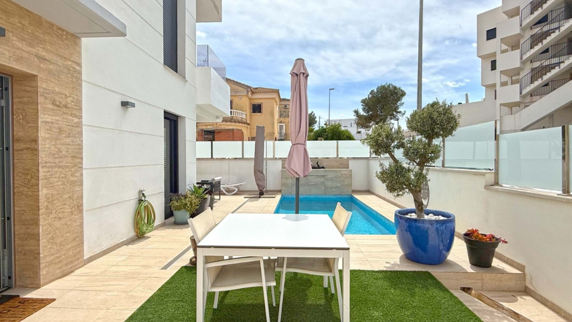 Revente - Detached Villa - Orihuela Costa - Villamartin