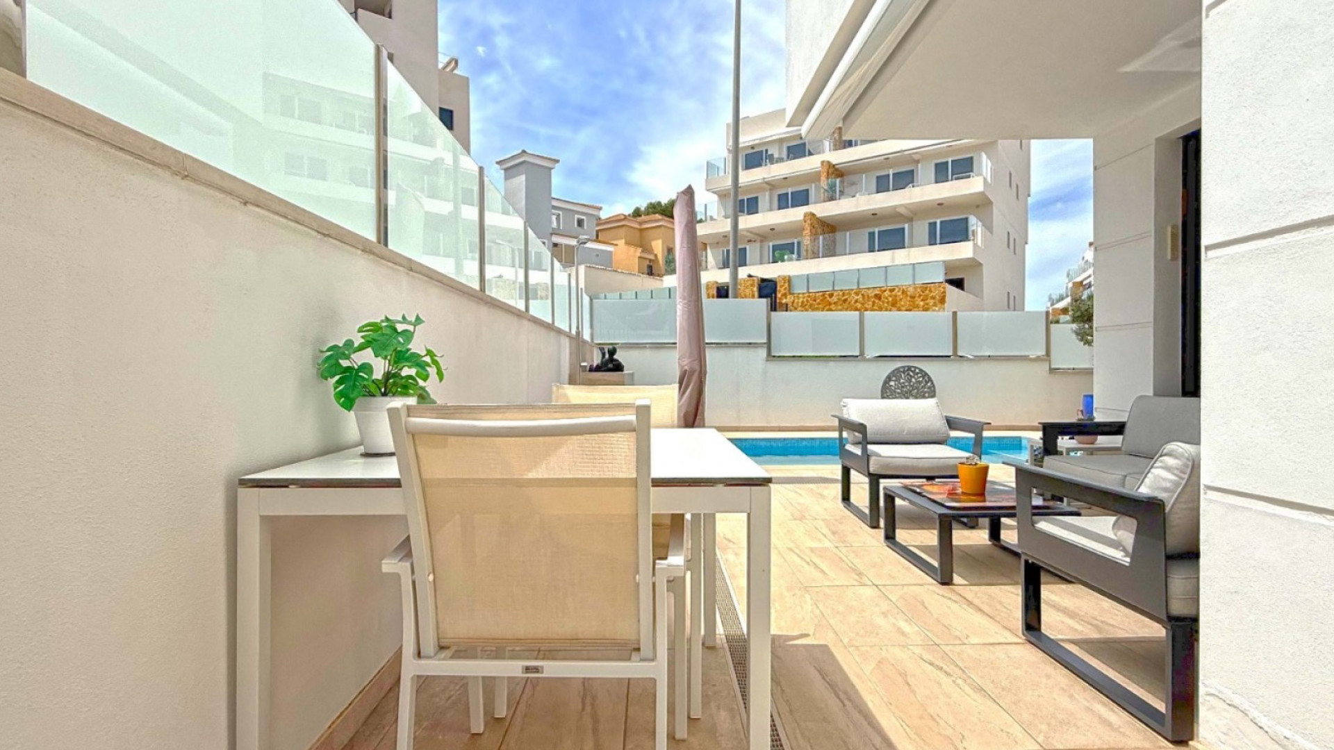 Revente - Detached Villa - Orihuela Costa - Villamartin