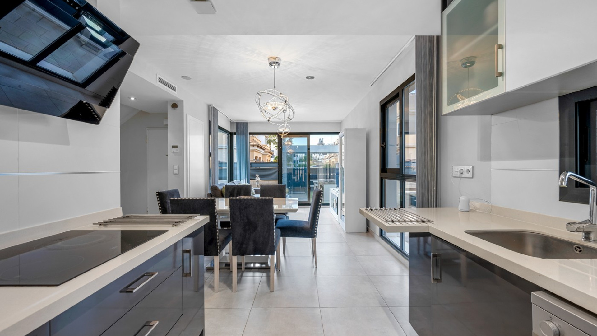 Revente - Detached Villa - Orihuela Costa