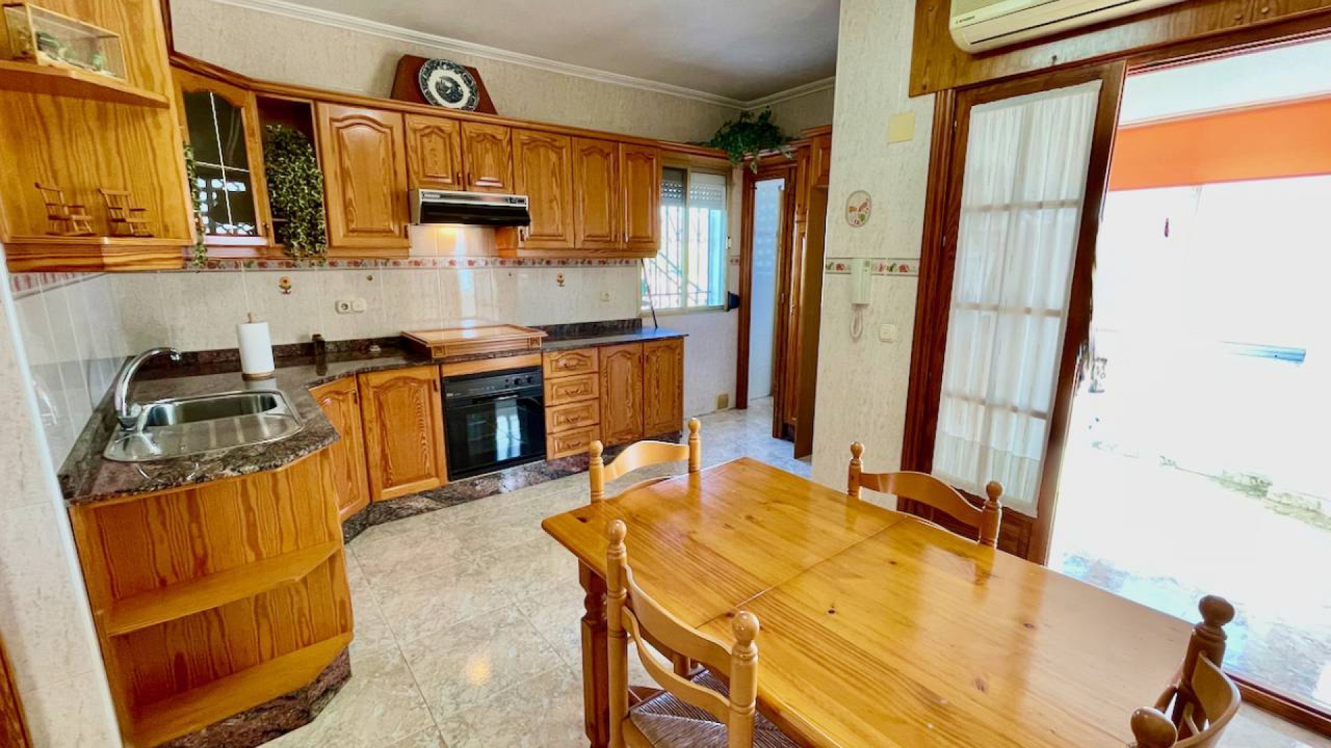 Revente - Detached Villa - Orihuela