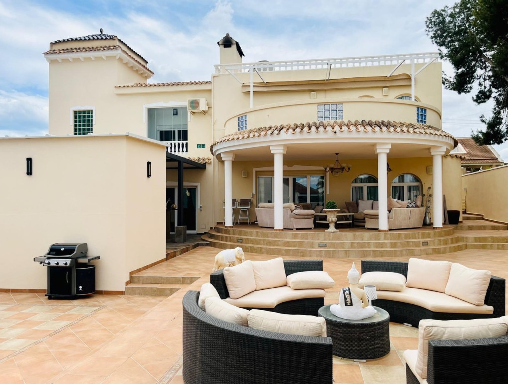 Revente - Detached Villa - San Miguel de Salinas