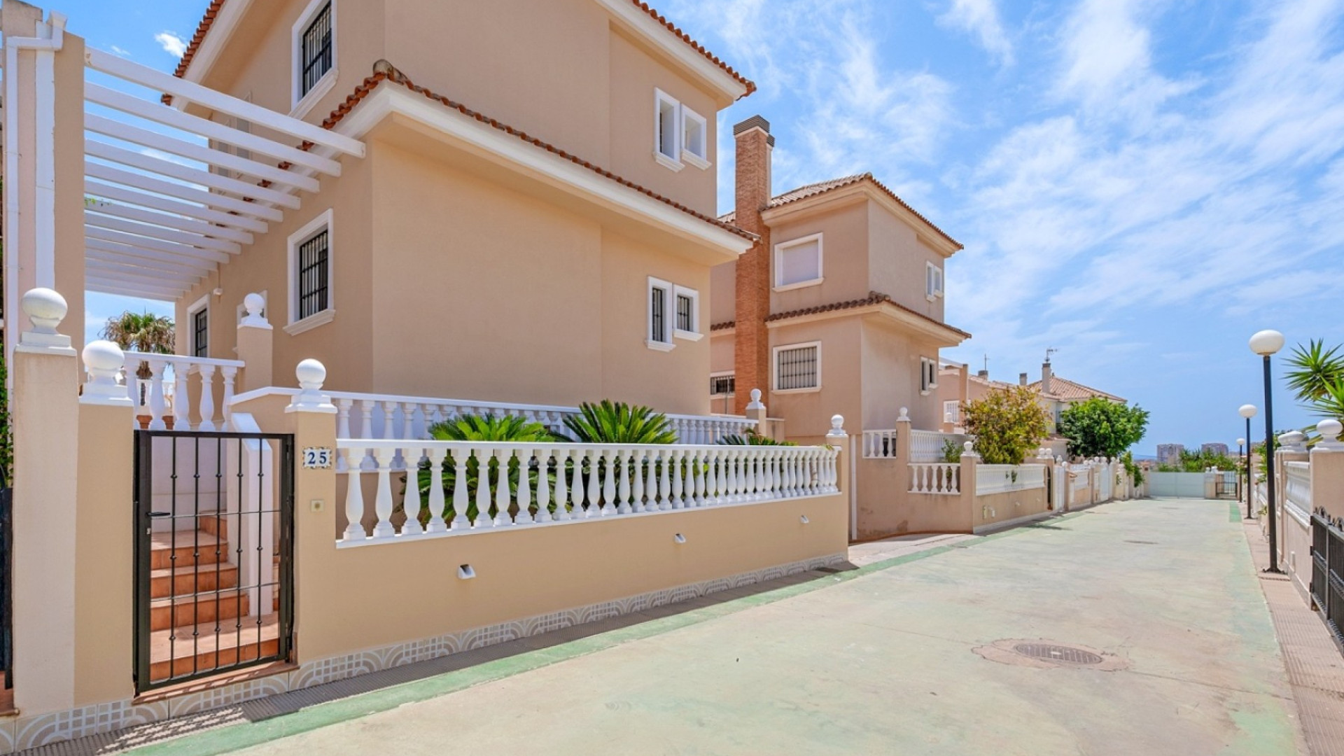 Revente - Detached Villa - Torrevieja