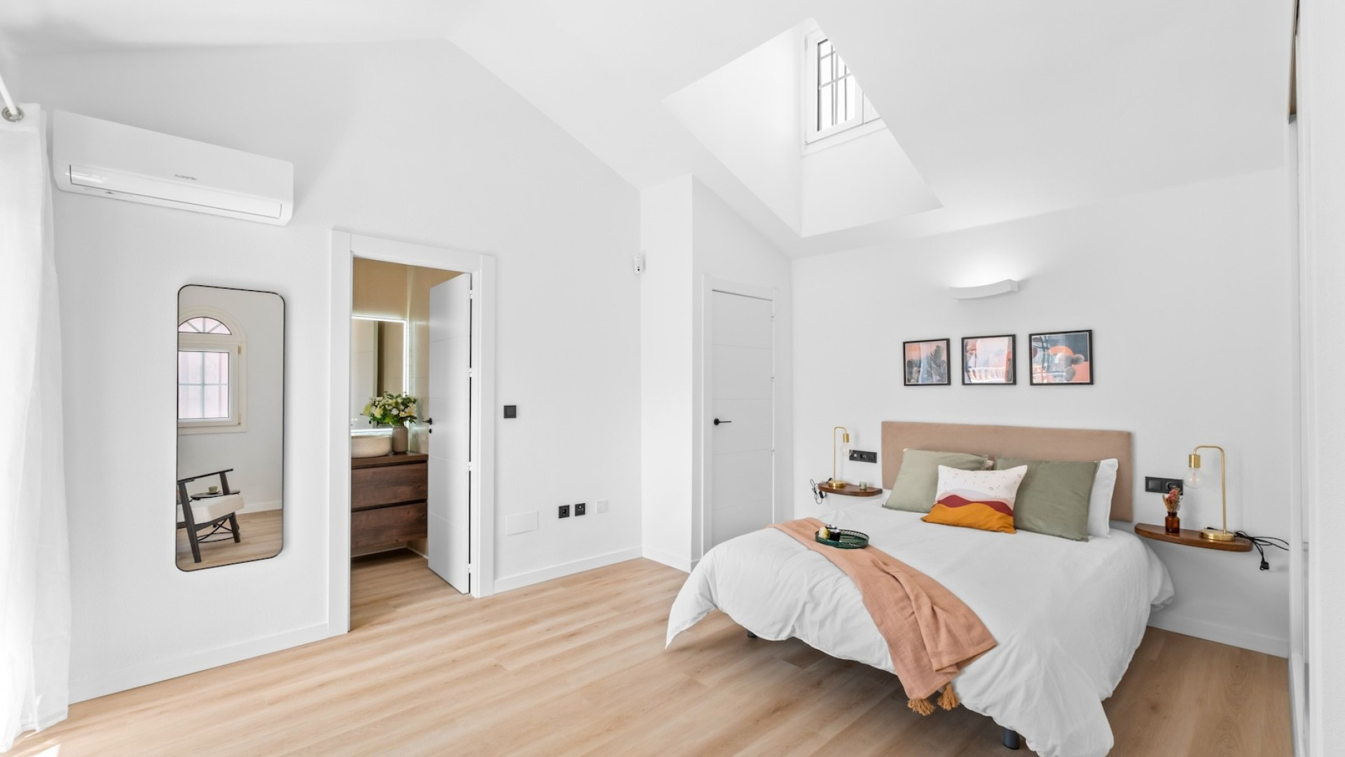 Revente - Detached Villa - Villamartin - PAU 26