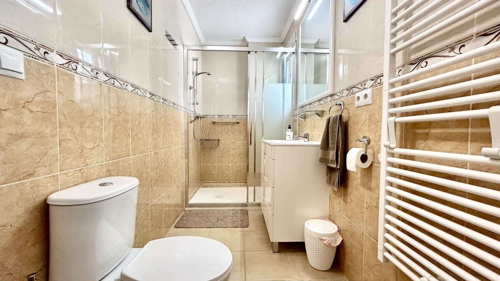Revente - Detached Villa - Villamartin