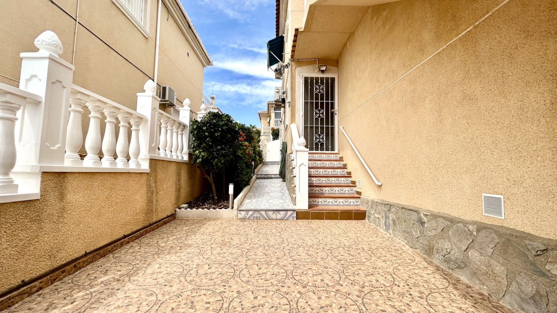 Revente - Detached Villa - Villamartin