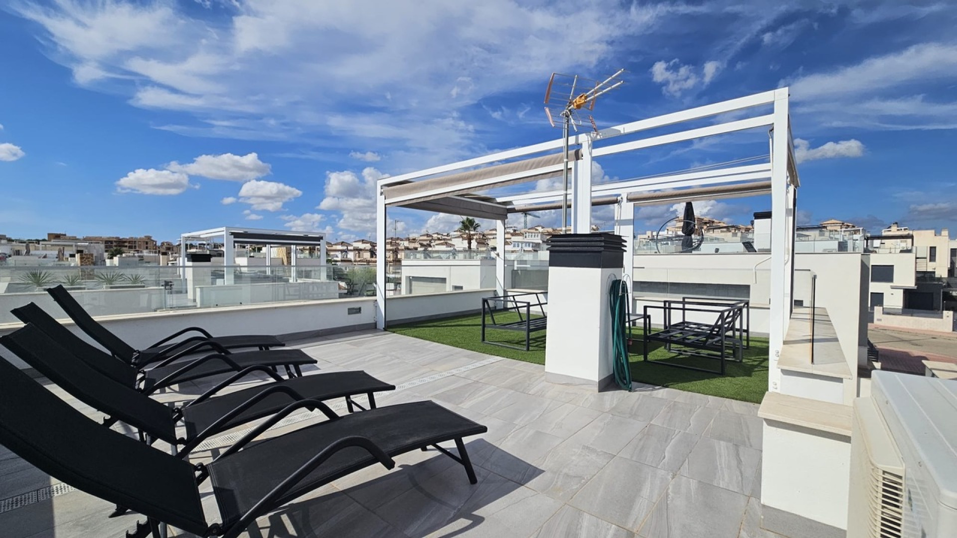 Revente - Detached Villa - Villamartin