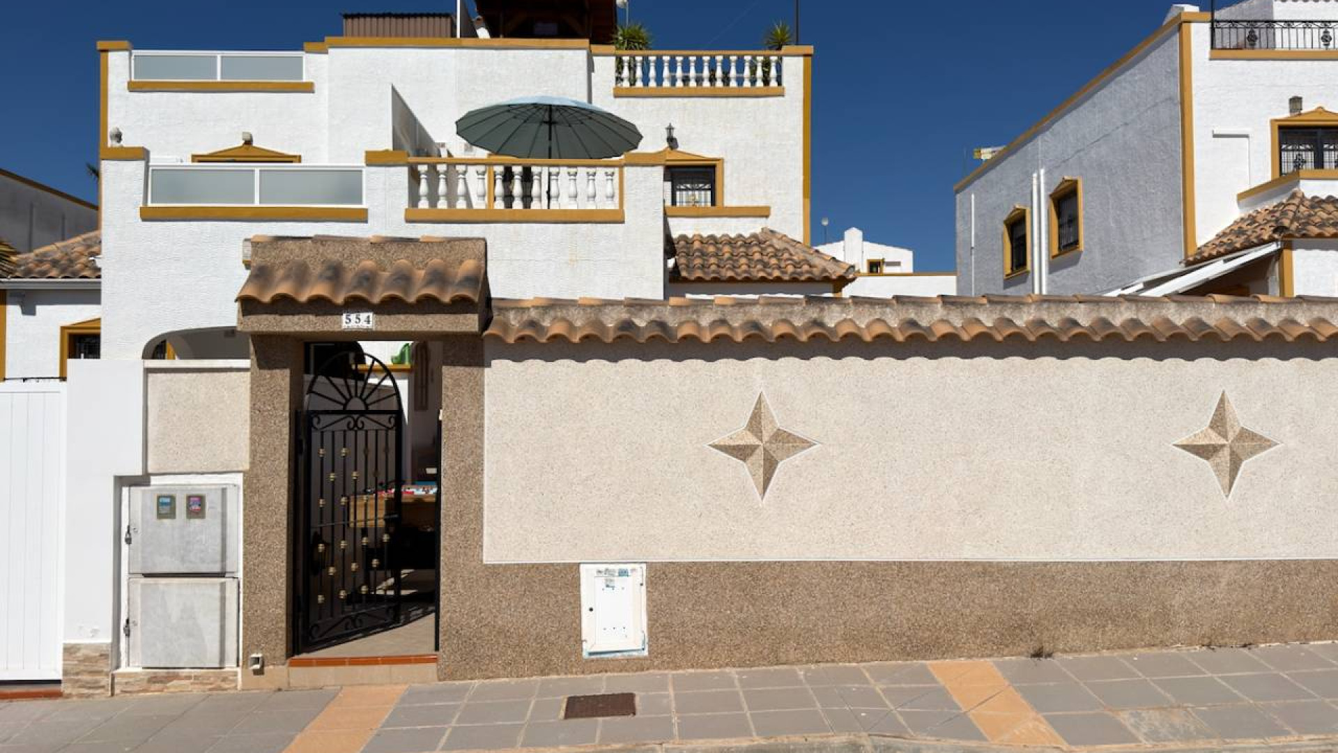 Revente - Detached Villa - Vistabella
