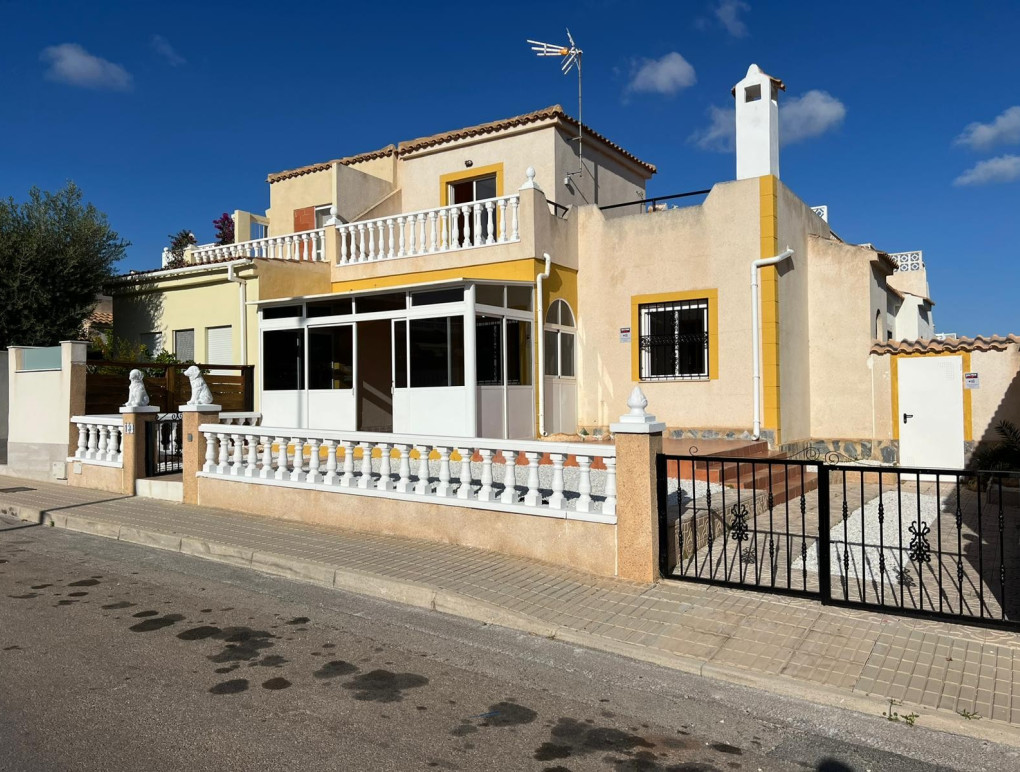 Revente - Half vrijstaand huis - Orihuela Costa - Punta Prima