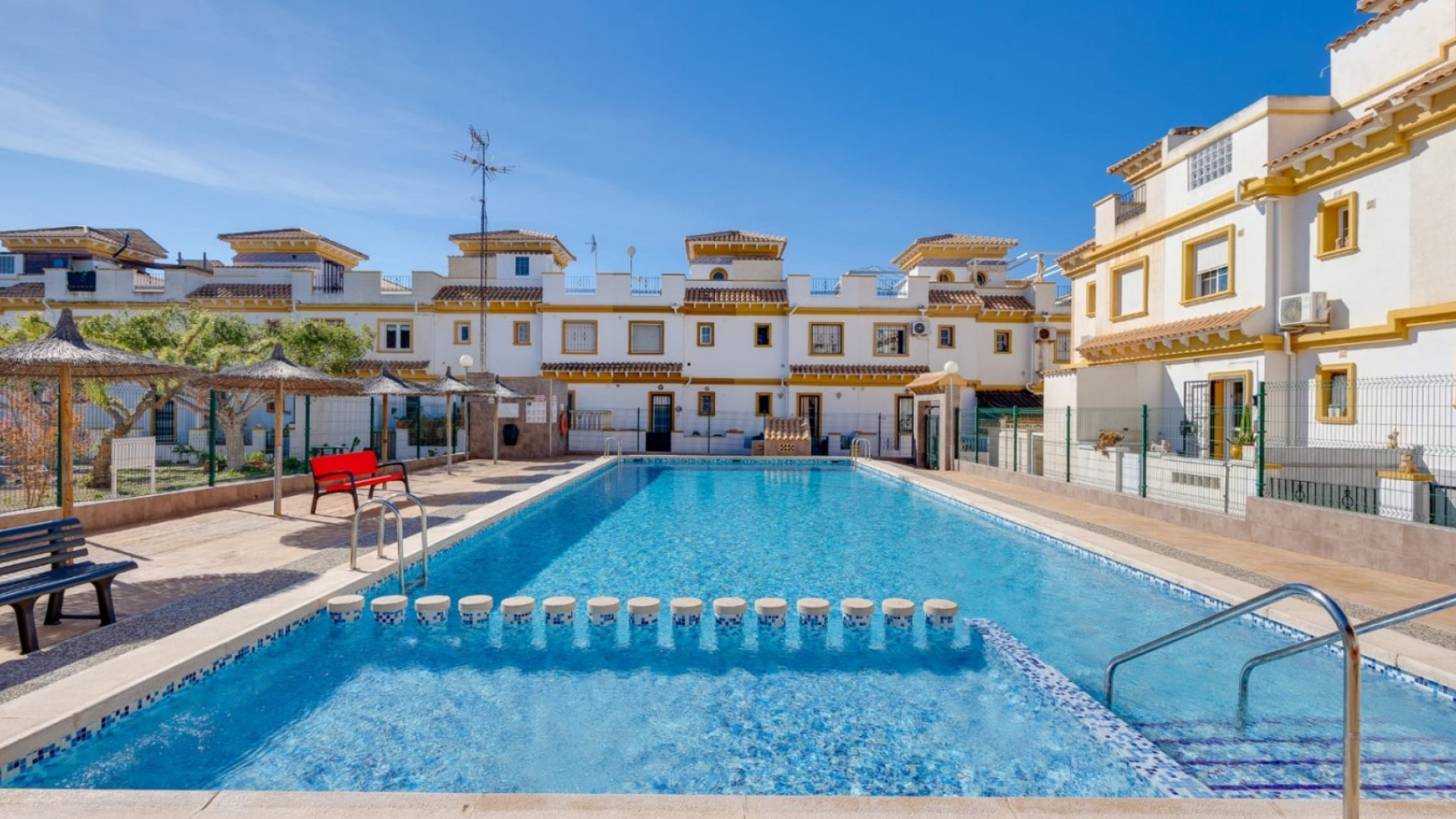 Revente - Herenhuis - Torrevieja